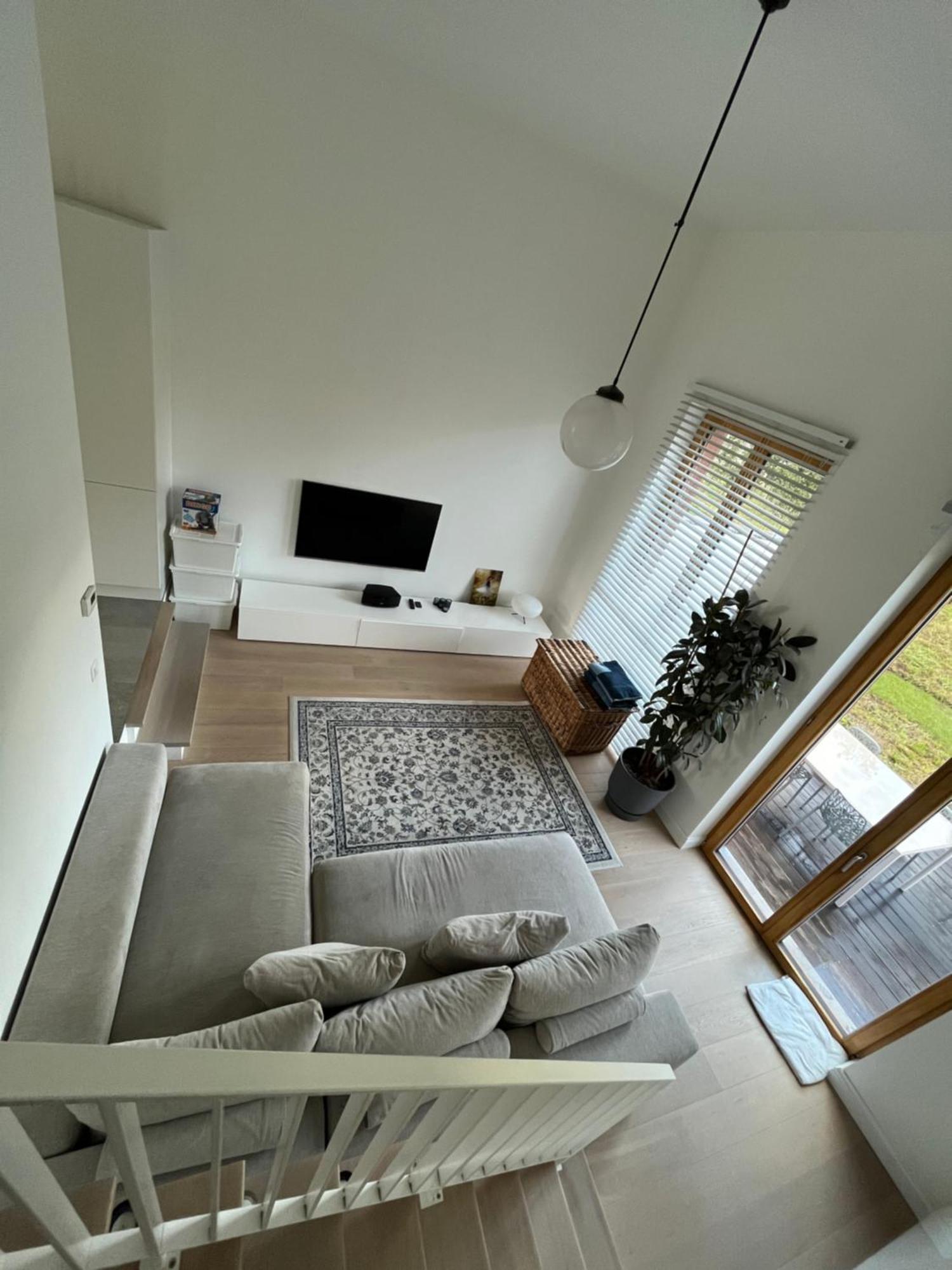 Apartment Luxury Apartment, Private Terrace & Free Parking *