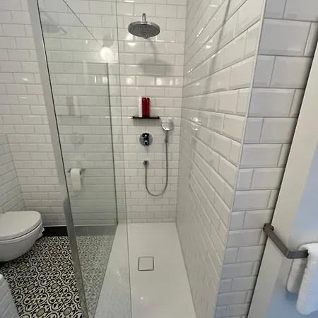 Luxury Apartment, Private Terrace & Free Parking Antwerp Exterior photo