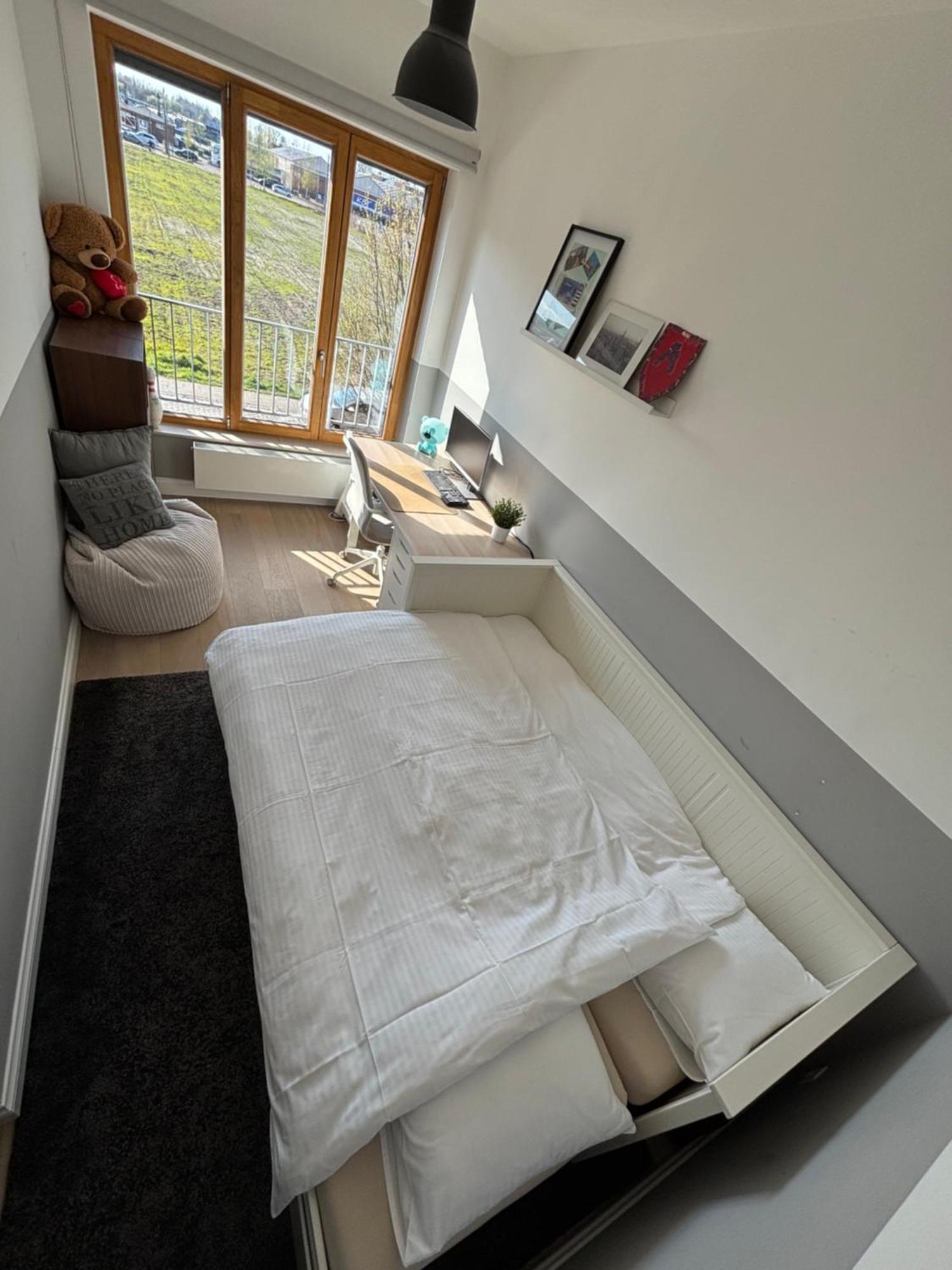 Luxury Apartment, Private Terrace & Free Parking Apartment Antwerp